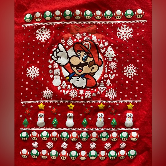 Nintendo Super Mario Christmas Tee - Picture 4 of 5